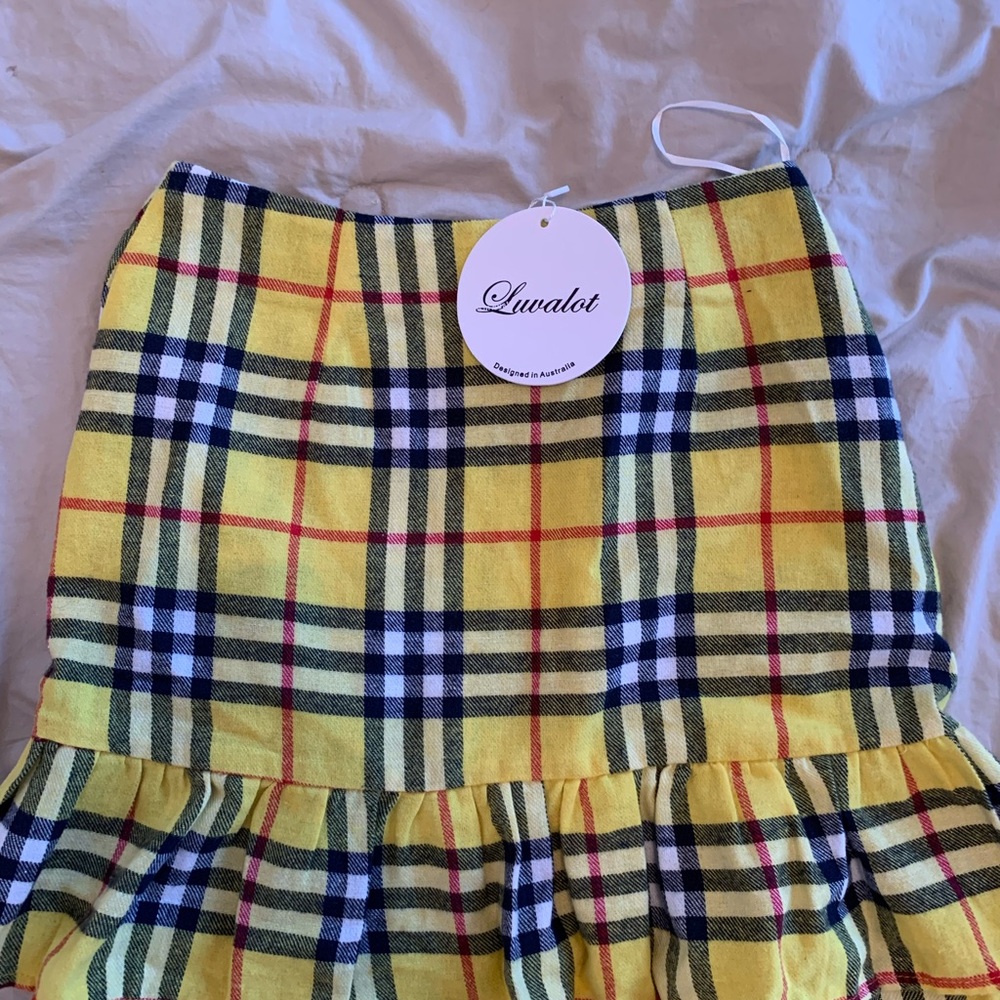 Yellow checkered mini skirt